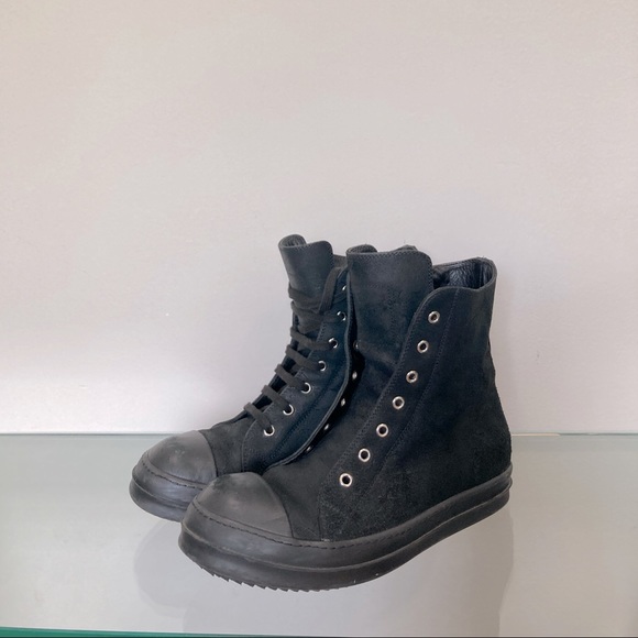 SOLD - Picture 11 of 13